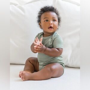 Colored Organics Thyme Classic Short Sleeve Bodysuit - Various Sizes - NWT!